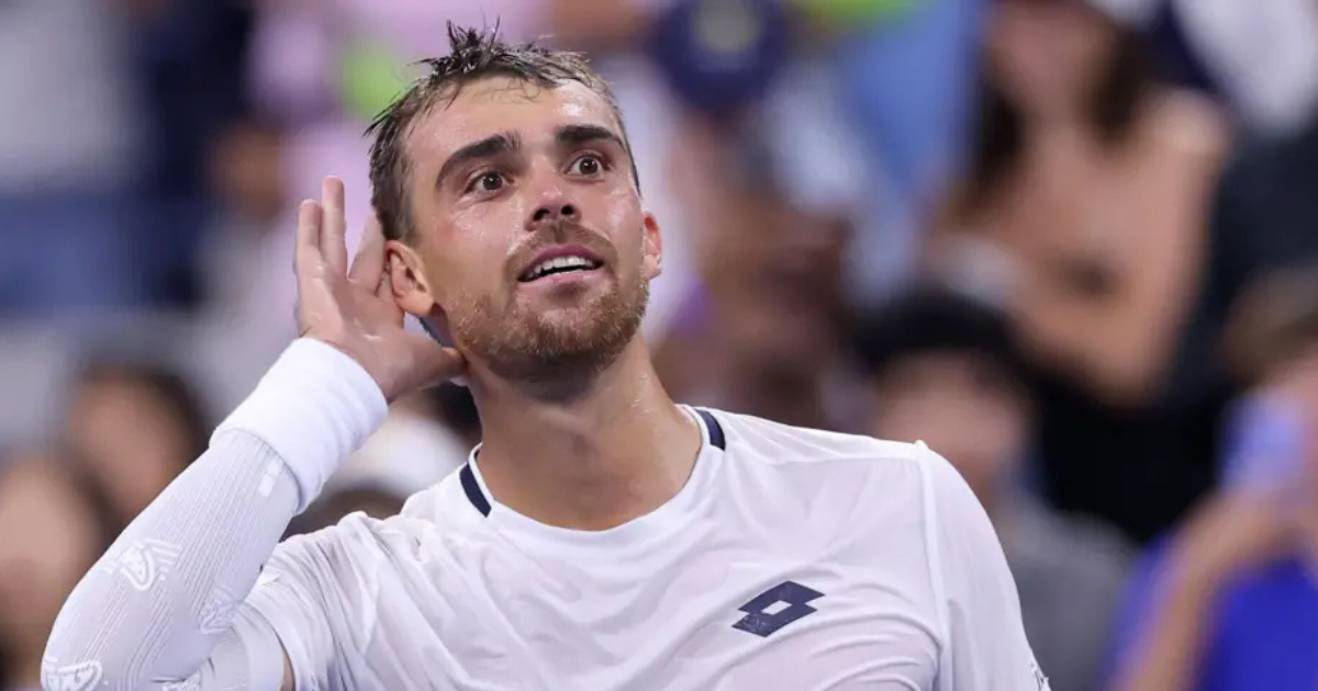 Benjamin Bonzi celebrates dramatic five-set victory over Daniil Medvedev at the US Open under chaotic New York crowd.